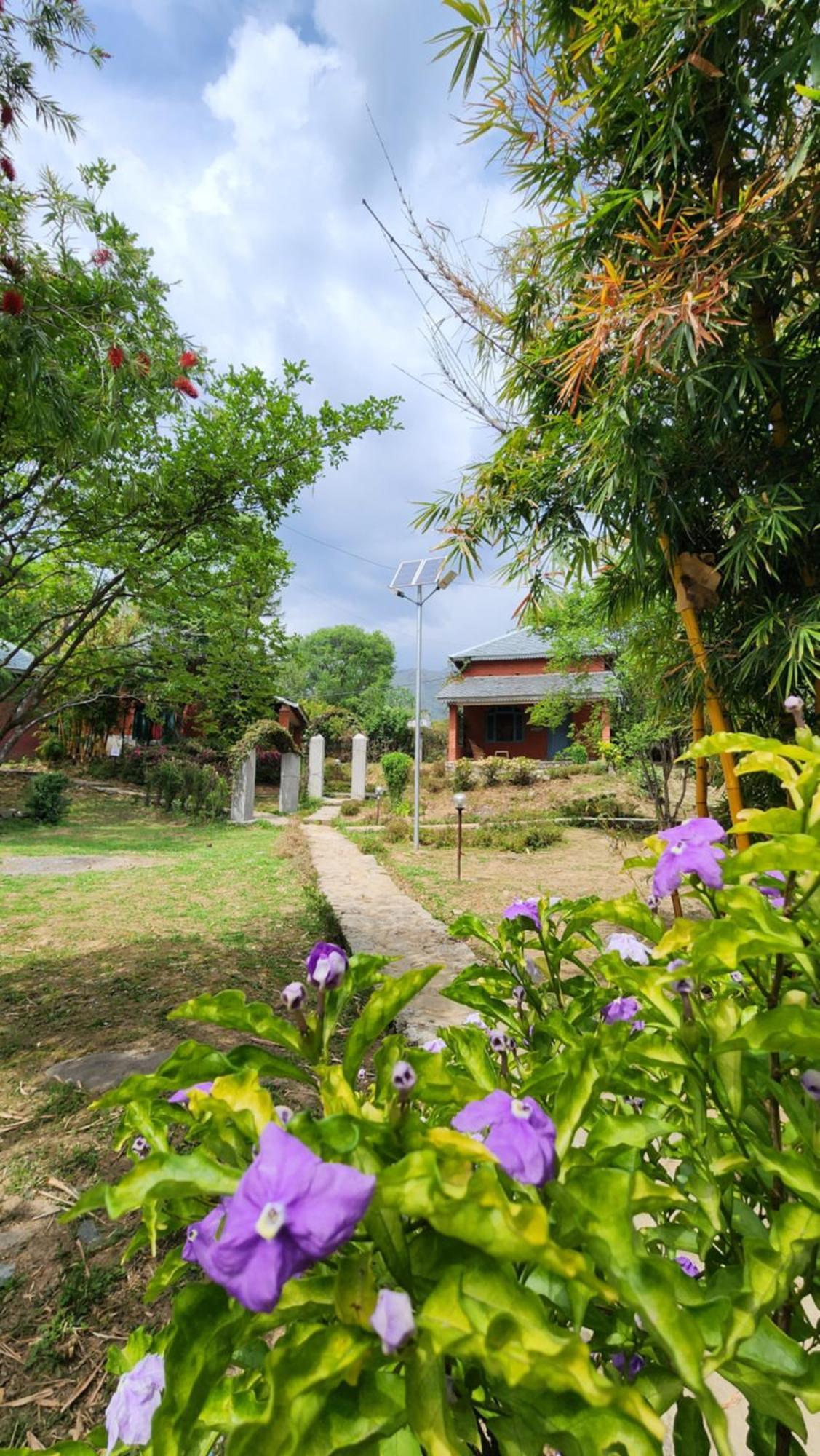 Namlang Resort Bīr Exterior foto