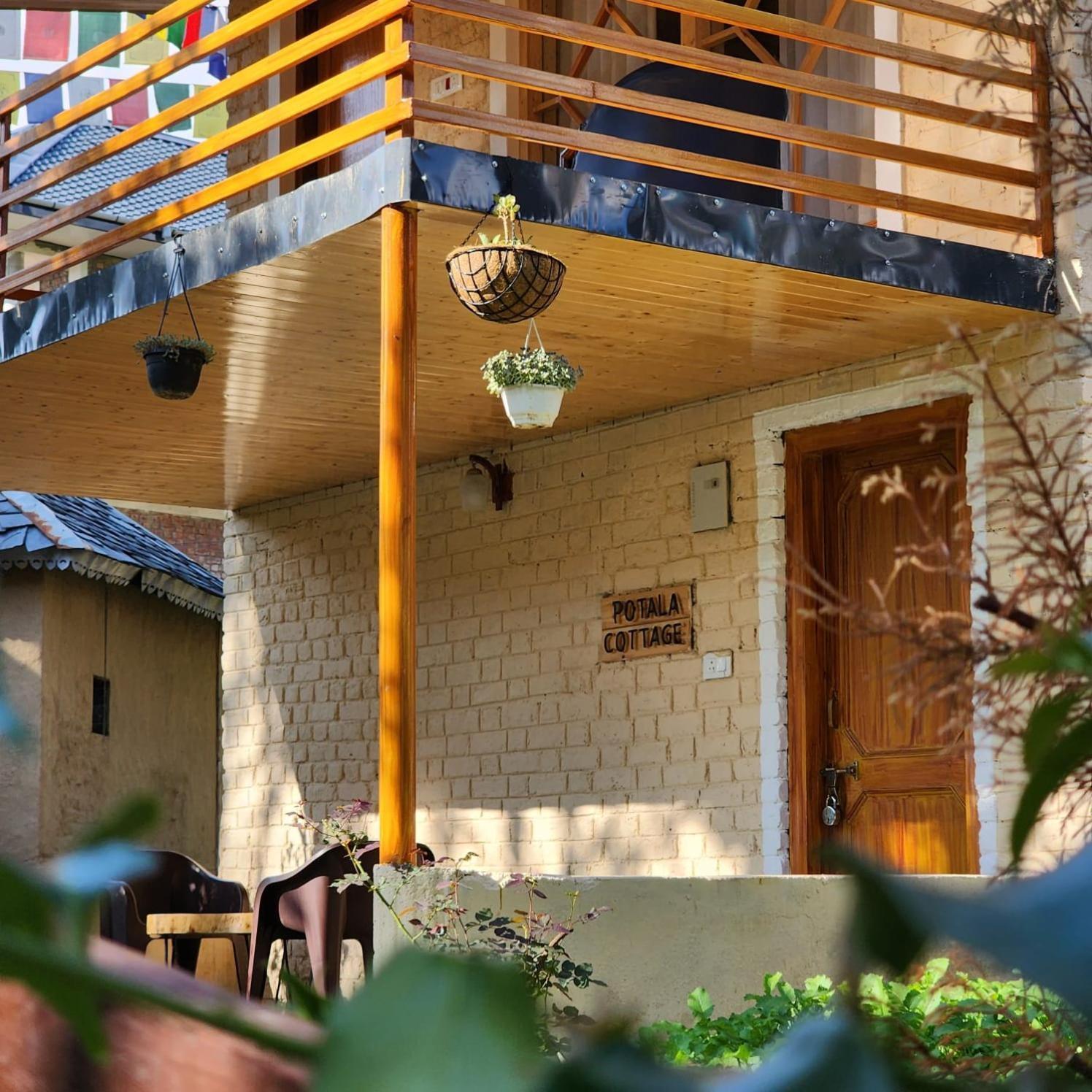 Namlang Resort Bīr Exterior foto